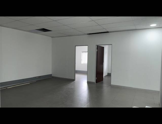 202M² OFFICE TO LET IN GLENWOOD